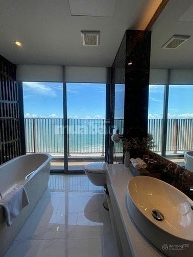 Cần bán căn hộ wyndham soleil, view biển mỹ khê, vận hành cho thuê 