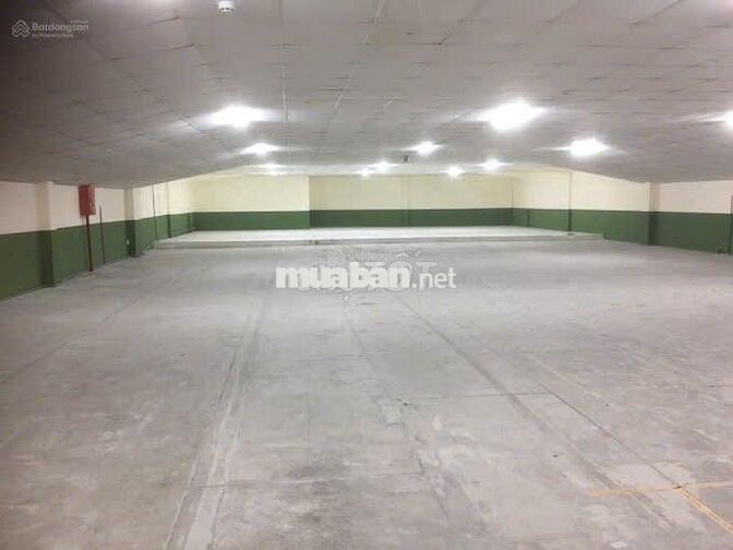 Cho thuê xưởng 1700m2 đường Thoại Ngọc Hầu, Tân phú gần ngã tư bốn xã.