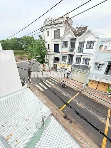 Nhà đẹp Nhà Bè giá 9,8 tỷ khu Vip nhất TT Nhà Bè