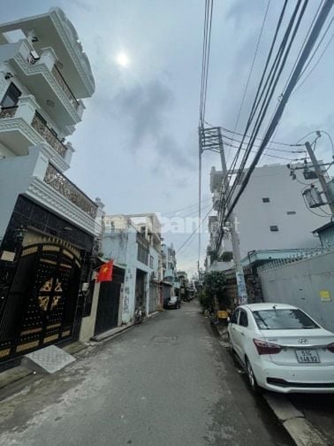 Lô Đất hẻm Nhựa 6m gần chợ dt 15x15m Giá 14.3 tỷ