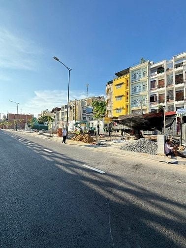 Đất 2 mặt tiền Trần Văn Hoàng nối dài, Tân Bình, đường vào nhà Ga T3
