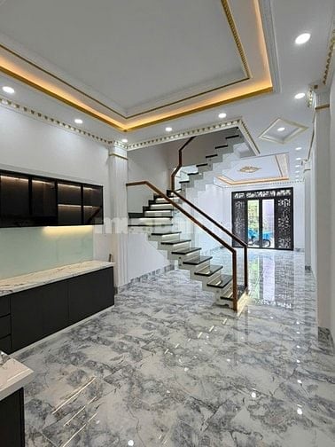 Nhà đẹp mới xây đường Bà Hom, Quận 6 (4x15m) Trệt 3 lầu, sân thượng