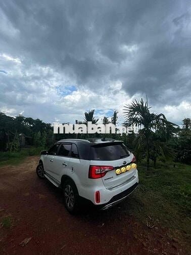 nhà cần đổi xe nên bán