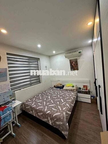 Bán căn góc chung cư Đồng Tầu nhà đẹp3 thoáng sổ đỏ CC ở ngay 65m T26