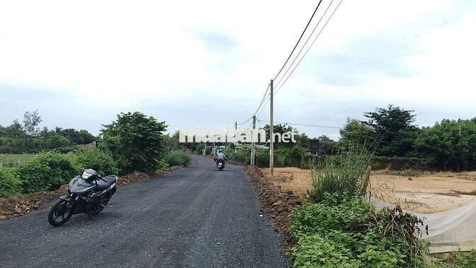 BÁN ĐẤT THỊ TRẤN PHƯỚC HẢI - TP HCM.DT 133m2(5×27) SÁT ĐT 996C