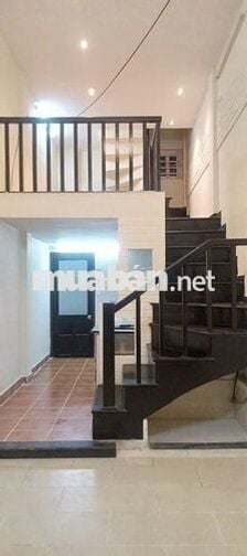 Nhà Mới  3PN Cách Mạng Tháng Tám Quận 10