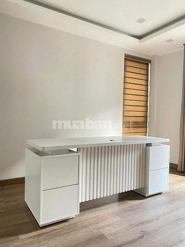 Bàn nhân viên, bàn trưởng phòng giá rẻ Bình Dương