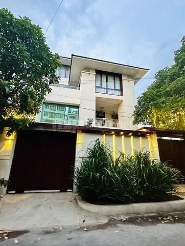 Kẹt tiền Bán gấp 55,5Tỷ Biệt thự 300m2 (12x25m) khu Compound Trần Não