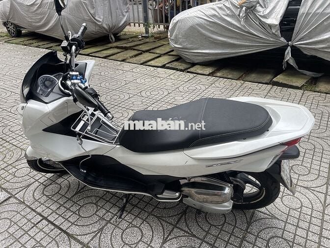 Bán Xe Tay Ga Honda PCX 125 Màu Trắng