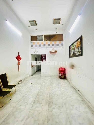 Nhà mặt tiền kinh doanh đẹp (3,4m x 18m) Lý Nam Đế q11