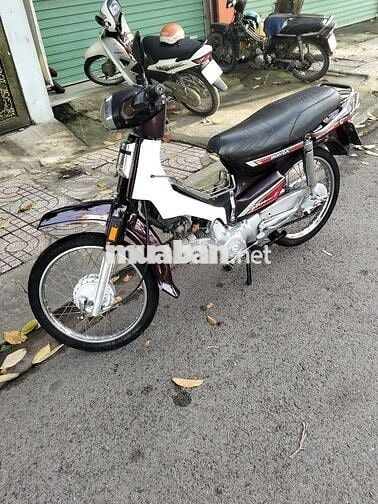 Xe máy Honda Dream màu nâu trắng