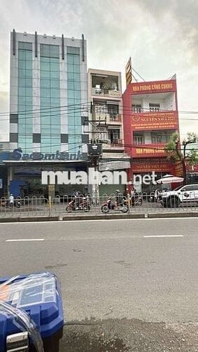 L.V.Q NGAY 4 XÃ GIÁP TÂN PHÚ 3 TẦNG 41m2 HẺM XE HƠI CHỈ HƠN 4 Tỷ XÍU