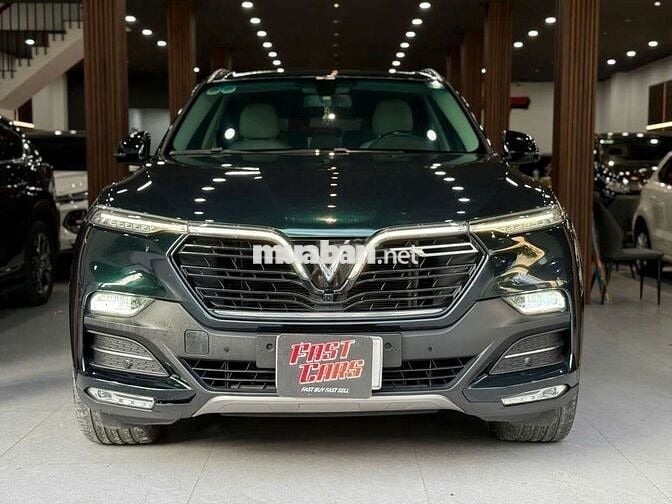 Vinfast Lux SA2.0 2021 Premium, màu xanh,26000 km
