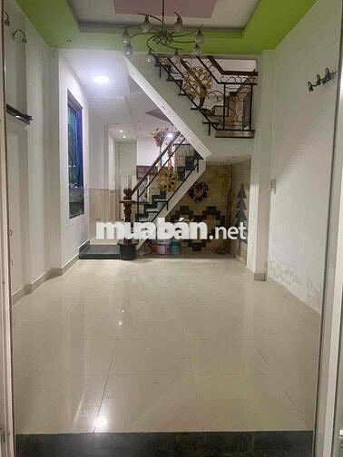 Nhà Nguyễn Tư Giãn cho thuê nguyên căn diện tích sử dụng 150m2-