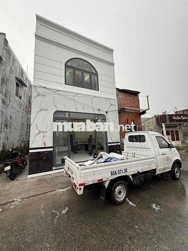 CHÍNH CHỦ BÁN NHÀ TRỆT LẦU MẶT TIỀN HỒ BÚN XÁNG PHƯỜNG TÂN AN, TP CẦN