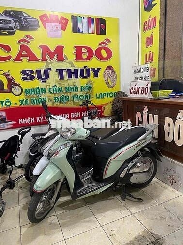 cầm đồ bán thanh lý rẻ xe zin đẹp bọc keo hết
