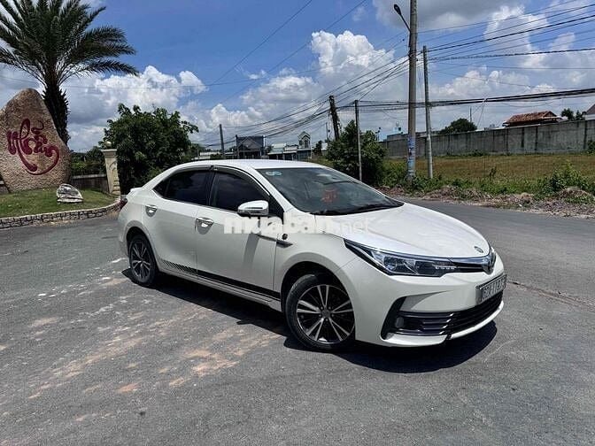 xe Toyota Altis form 2019 1 đời chủ