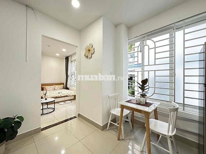 CĂN HỘ TÁCH BẾP RỘNG RÃI - ĐẦY ĐỦ TIỆN NGHI - GẦN CHỢ HẠNH THÔNG TÂY