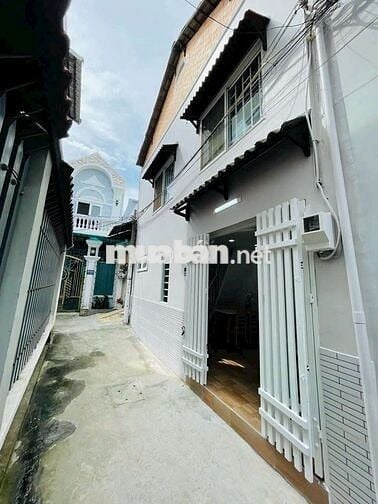 Nhà bán sổ Hồng riêng nội thất đầy đủ