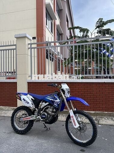 Xe cào cào WR450f
