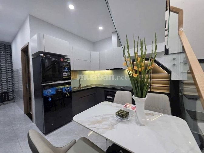 Ngộp bank bán gấp nhà 1T1L Tân Sơn Nhì TP 50m2_1 Tỷ 130tr SHR - hxh