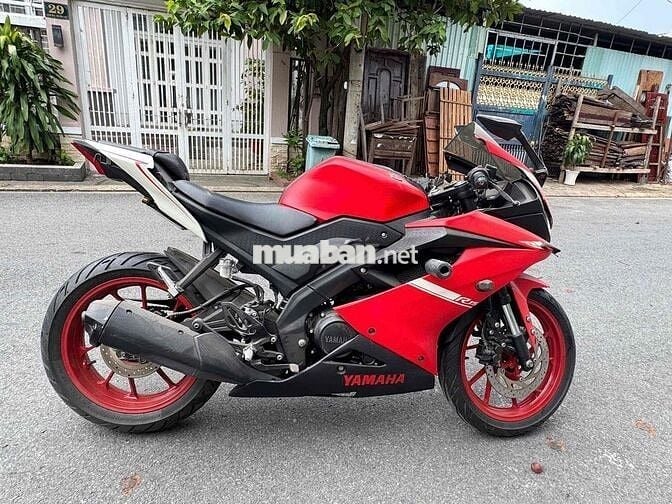 Yamaha R15