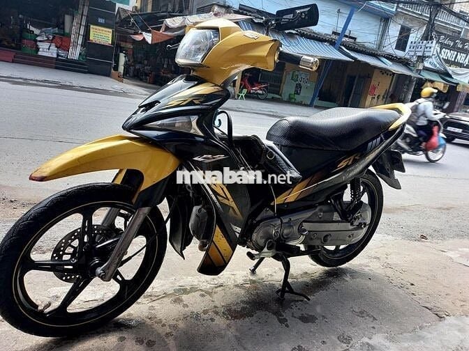 Xe sirius FI đời 2014 vàng đen đang SD tốt