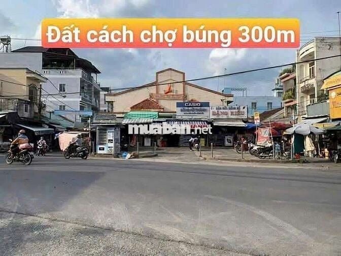 Ban đat gan cho bung va nha tho bung phuong hung dinh thuan an bd