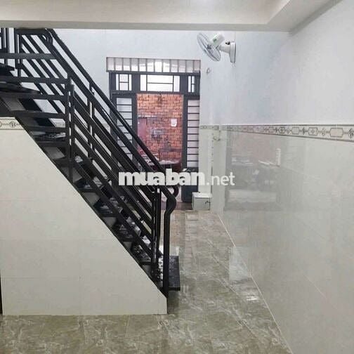 Cho thuê nhà nguyên căn hẻm 34 đường số 25Q có sẵn 1 máy lạnh