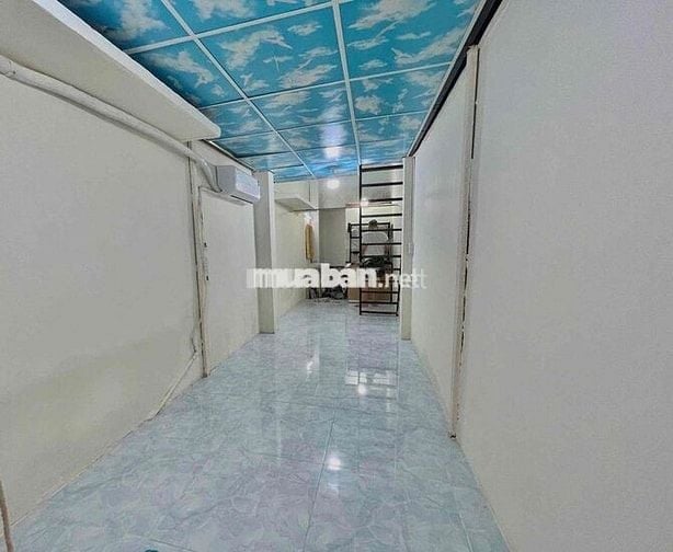 Cho thuê nhà bông sao có sẵn máy lạnh P5 Q8