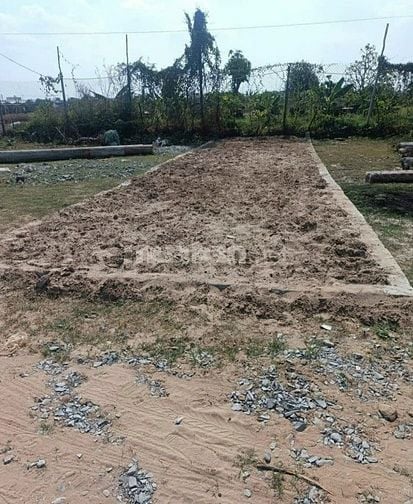 Bán đất đẹp làm hàng rào trồng rau rất ok