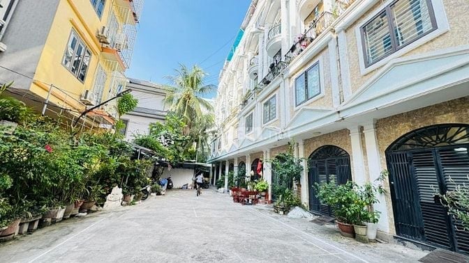 Nhà đẹp Phố Khương Hạ, Quận Thanh Xuân. DT:34m, 5 tầng. Giá:7,8 tỷ