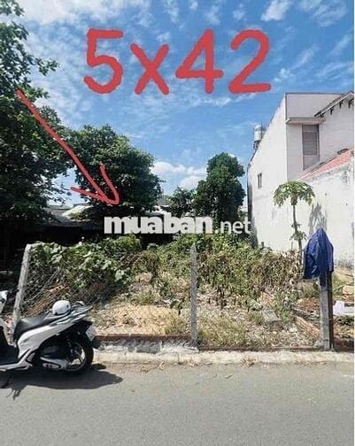 Kẹt tiền nên cần bán lại lô đất sẵn thổ cư sổ hồng riêng