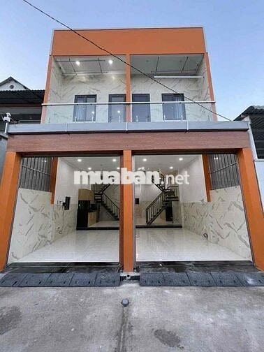 Nhà Chánh Mỹ 1 trệt 1 lầu 3 phòng Ngủ Sẵn máy lạnh , nước nóng