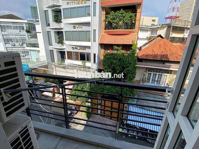 SANG NHÀ CHDV Q1 1T-1L-5L-ST 17P+1MB THANG MÁY,CÓ PCCC,FULL KHÁCH