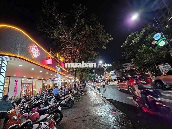 CHO THUÊ 2000m2 MẶT BẰNG KINH DOANH VIP – D1 PHÚ HÒA, THỦ DẦU MỘT