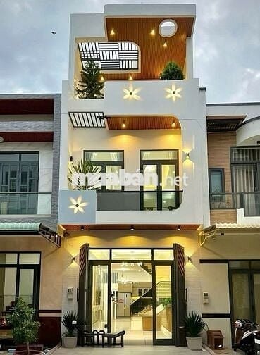 Nhà 3 tầng ngay chợ Tân Hiệp chỉ 1990