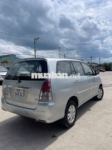 Toyota Innova 2009 G - 152000 km