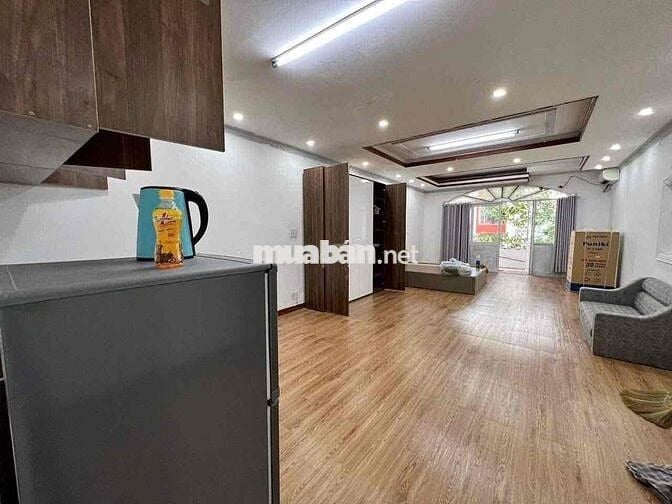 Cho Thuê Căn Hộ Studio Ban Công Rộng Thoáng Full NT Nguyễn Chí ThanhQ5