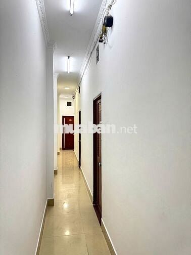 PHÒNG TRỌ MẶT TIỀN TRẦN XUÂN SOẠN 18 m2 GẦN LOTTE