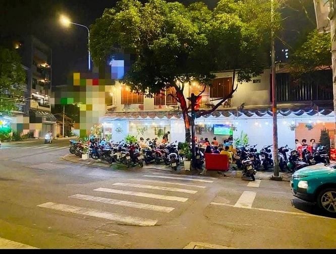 SANG QUÁN CAFE CĂN GÓC 2 MẶT TIỀN 