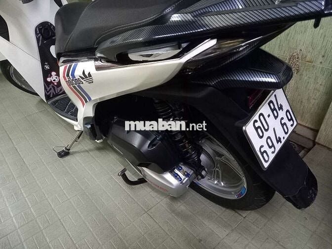 Cần bán xe SH 150i đời 2017