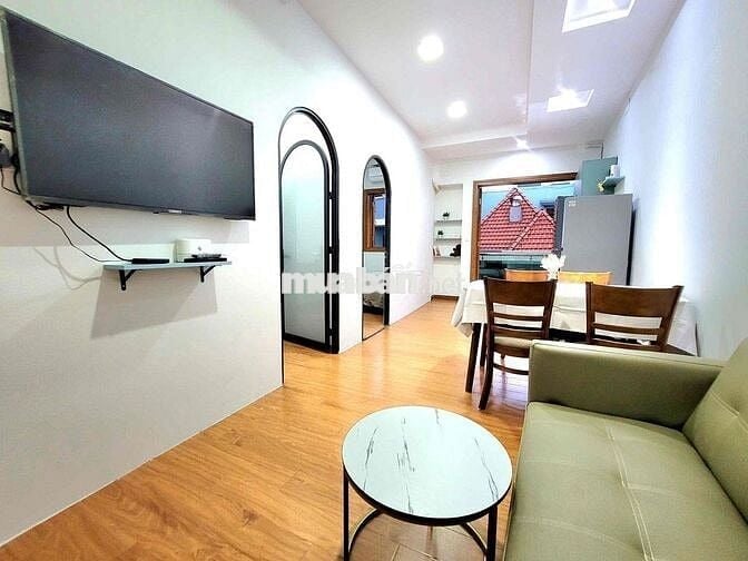 🧧2 Phòng ngủ 1 phòng khách 1 WC Có Ban công riêng cửa sổ trời