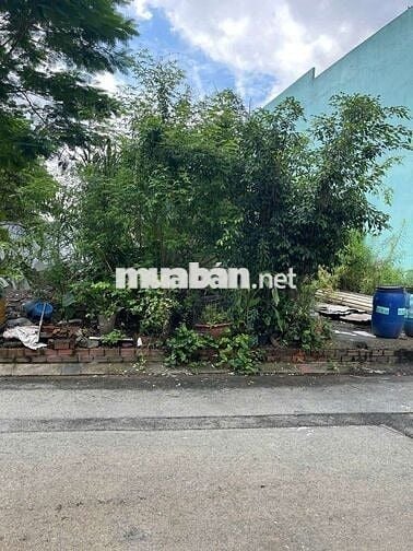 Đất 5,30 x 18 - Gần chợ Xuân Thới Thượng
