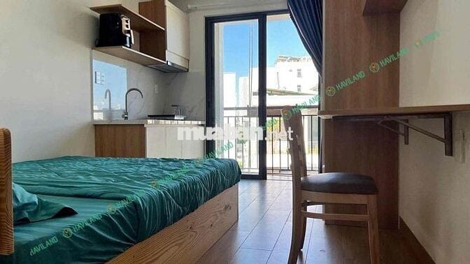 CĂN STUDIO CÓ BAN CÔNG NGAY SÂN BAY