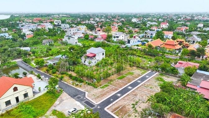 BÁN ĐẤT THÔN HẠ TRÀNG , XÃ BÁT TRÀNG , HUYỆN AN LÃO , HẢI PHÒNG