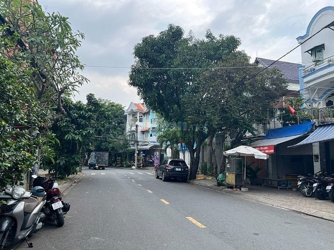 Bán đất biệt thự đường 75 khu Tân Quy Đông Q7