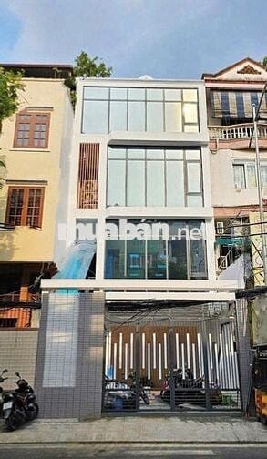 SIÊU HIẾM GIÁ RẺ - 22A Lê Trung Nghĩa - nhà ốp kính có gara siêu rộng.