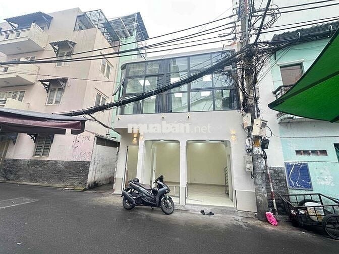 NHÀ MỚI 100% PHAN ĐÌNH PHÙNG GIÁ TỐT THÍCH HỢP LÀM NAILS, SPA, Salon💕