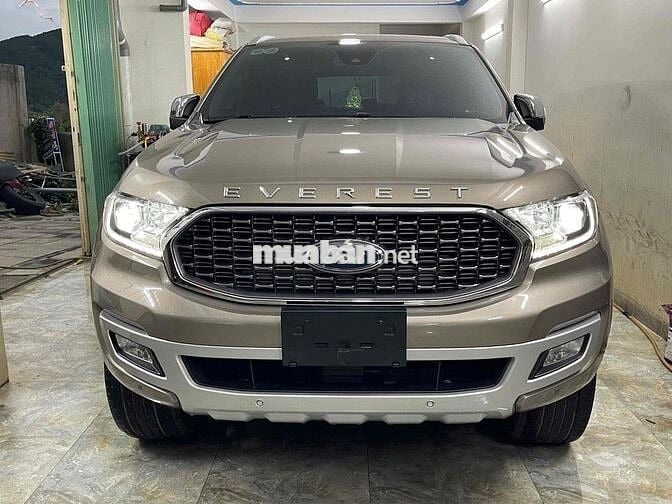 Ford Everest Titanium 2 cầu xe đăng ký 2021